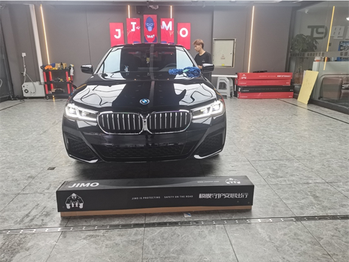 极膜嘉定总部旗舰店-宝马5系全车隐形车衣施工案例